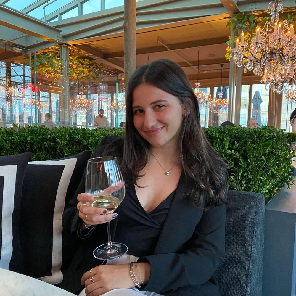 Meet your Posher, Talia